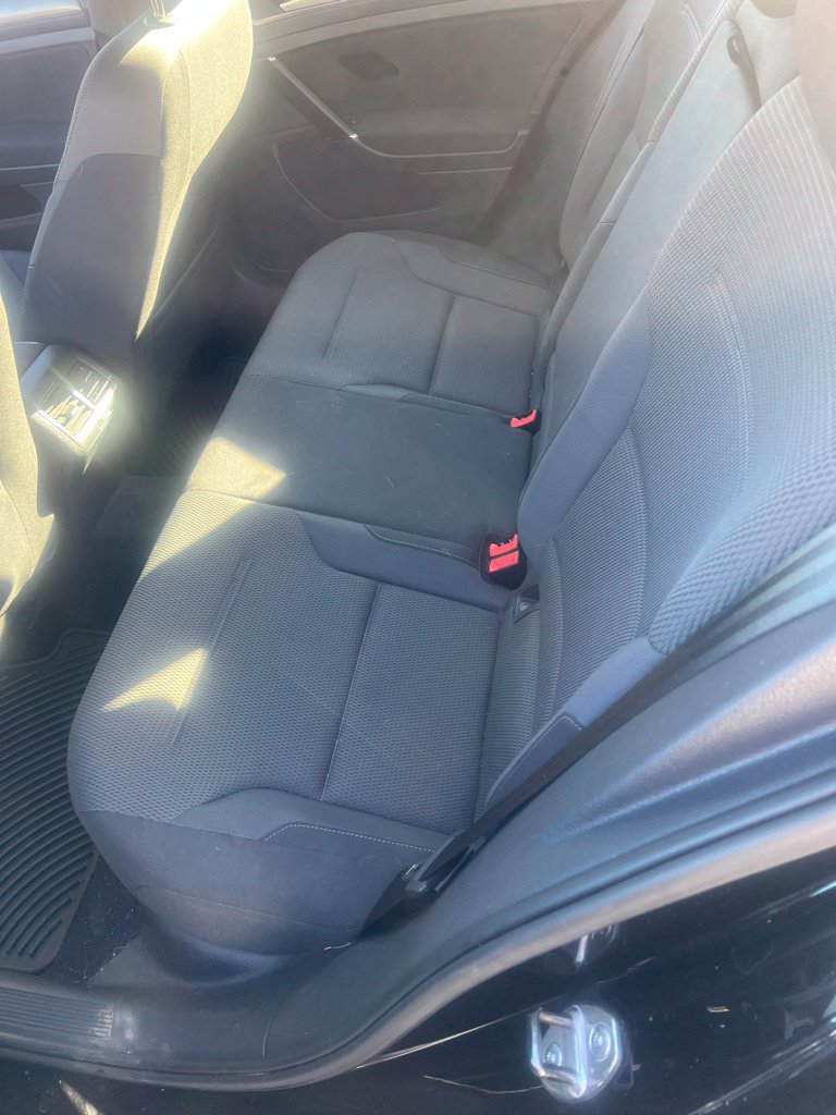 Used 2016 Volkswagen Golf S FWD image 3