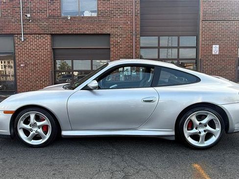 Used 2004 Porsche 911 Carrera 4S image 9
