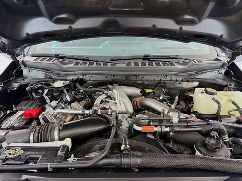 Used 2024 Ford F350 Lariat w/ Lariat Ultimate Package image 33