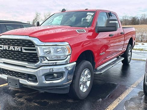 Used 2024 RAM 2500 Big Horn w/ Bed Utility Group image 1