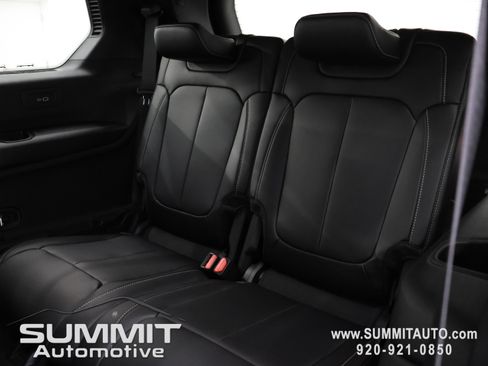 New 2026 Jeep Grand Cherokee L Limited AWD/4WD image 10