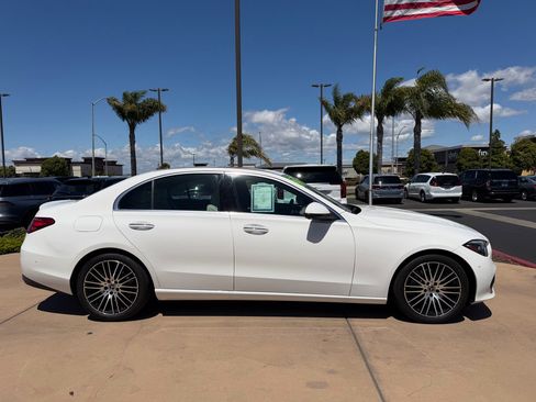 Used 2024 Mercedes-Benz C 300 4MATIC Sedan w/ Exclusive Trim Package image 4
