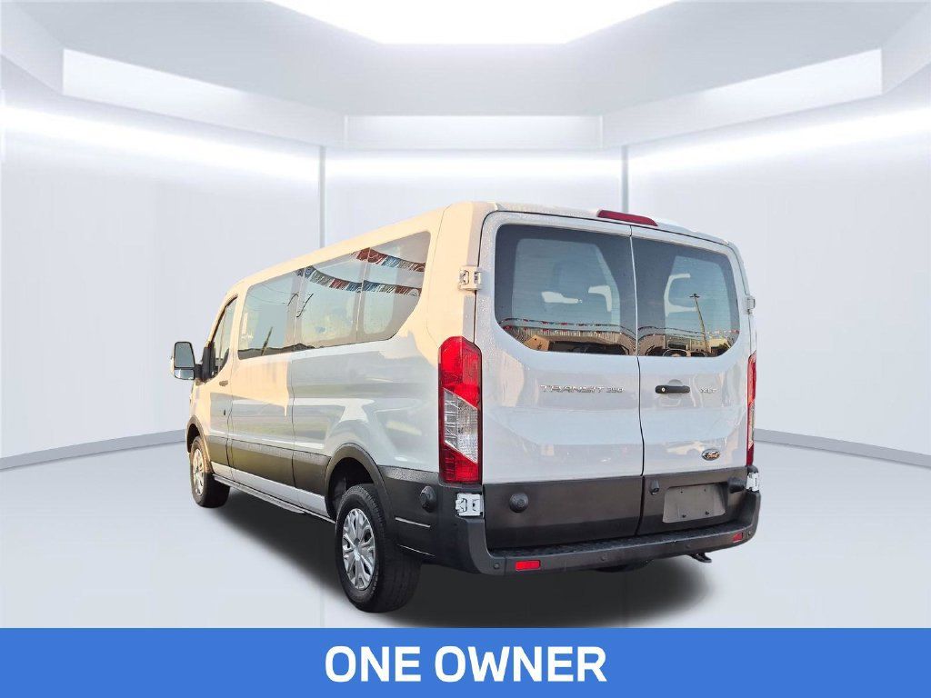 Used 2024 Ford Transit 350 XLT RWD image 2