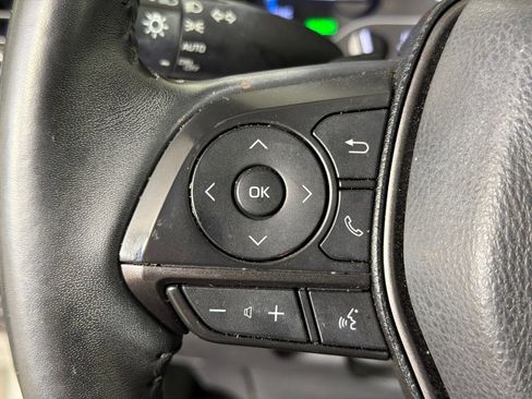 Used 2022 Toyota Camry SE w/ Audio Upgrade Package image 25