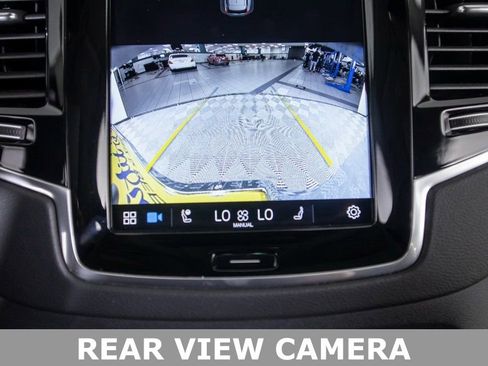 Used 2025 Volvo XC90 T8 Ultra w/ Protection Package image 29