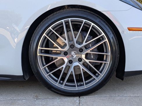 New 2026 Porsche Panamera image 28