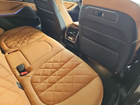 New 2026 BMW X5 xDrive40i image 11