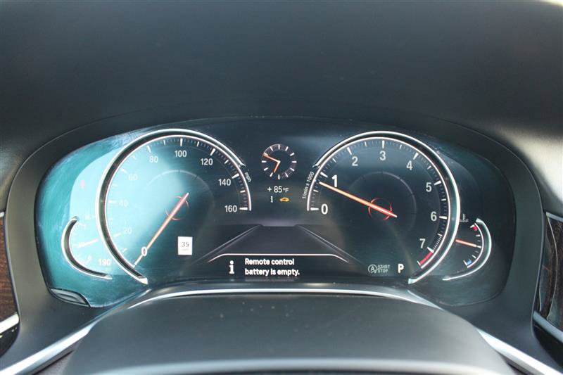 Used 2018 BMW 750i xDrive AWD/4WD image 17