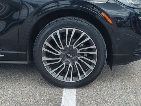 Certified 2022 Lincoln Corsair Reserve w/ Equipment Group 201A image 12