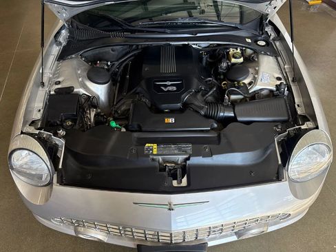 Used 2004 Ford Thunderbird image 7