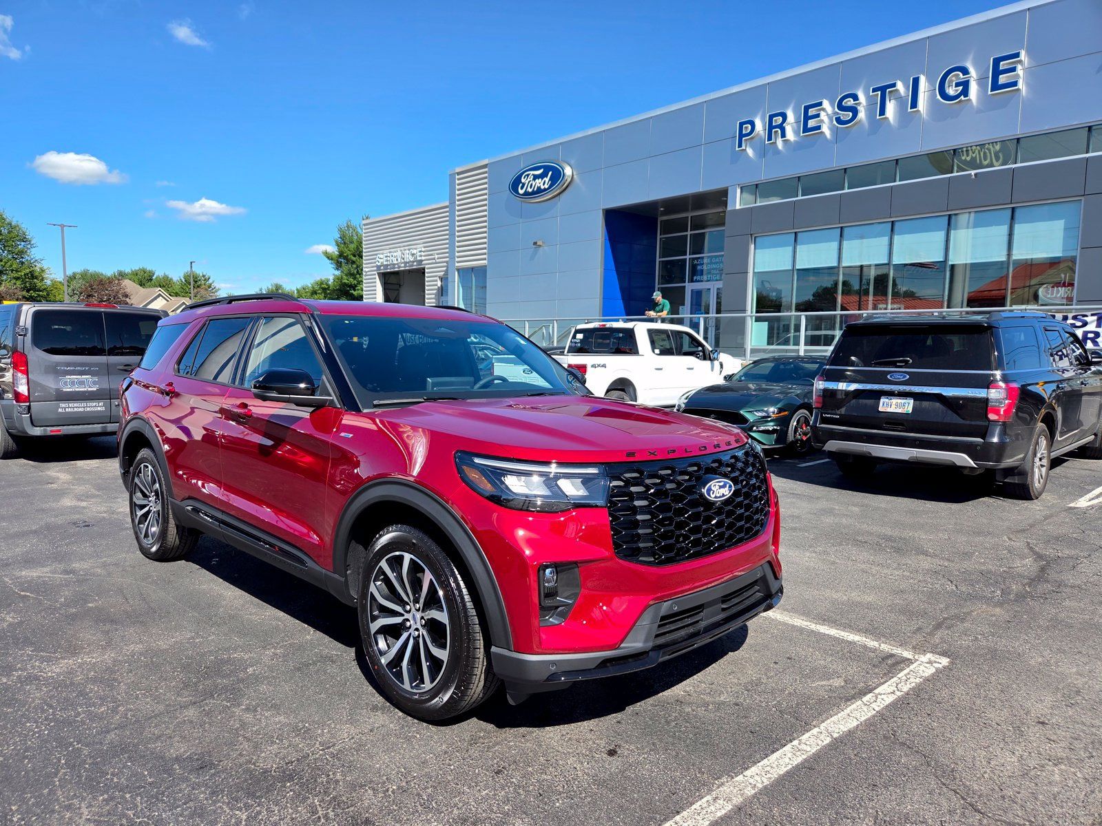 New 2027 Ford Explorer ST-Line AWD/4WD image 1