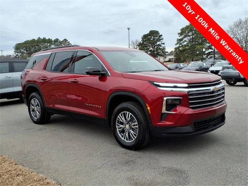 New 2026 Chevrolet Traverse LT w/ Driver Confidence Package image 7