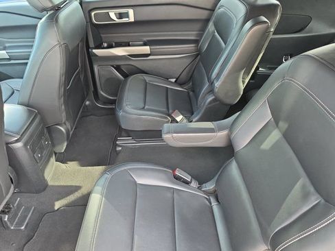 Certified 2023 Ford Explorer XLT w/ Equipment Group 202A RWD image 13
