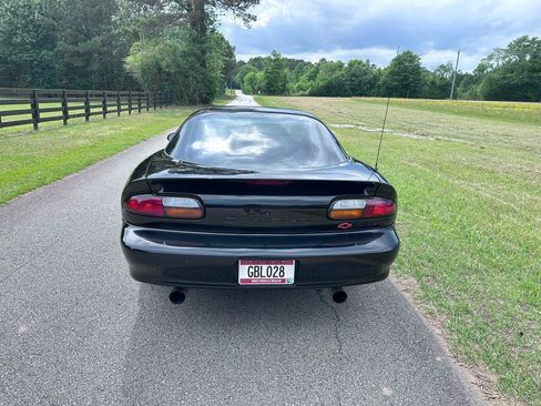 Used 2002 Chevrolet Camaro Z28 RWD image 4