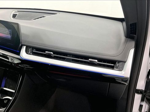 Used 2025 BMW X1 xDrive28i image 15