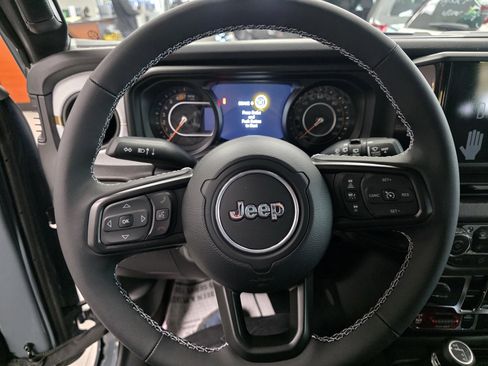 New 2025 Jeep Wrangler Unlimited Sport image 11