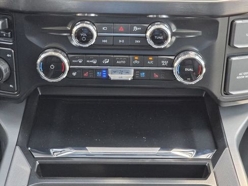 New 2026 Ford F250 Lariat w/ Chrome Package AWD/4WD image 14