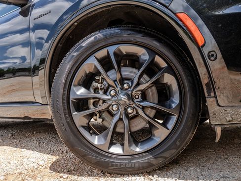 Used 2021 Dodge Durango R/T w/ Blacktop Package RWD image 13