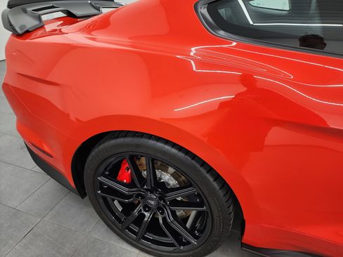 Used 2022 Ford Mustang Shelby GT500 w/ Technology Package image 23