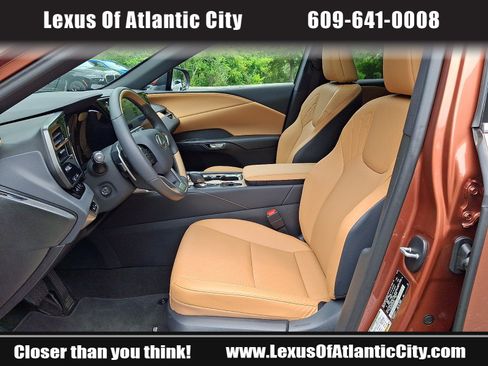 Certified 2025 Lexus RX 350 Premium AWD/4WD image 13