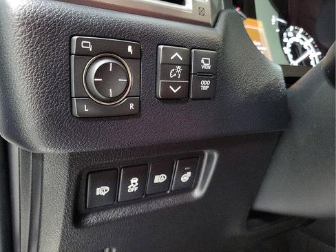 Used 2022 Lexus GX 460 Luxury image 14