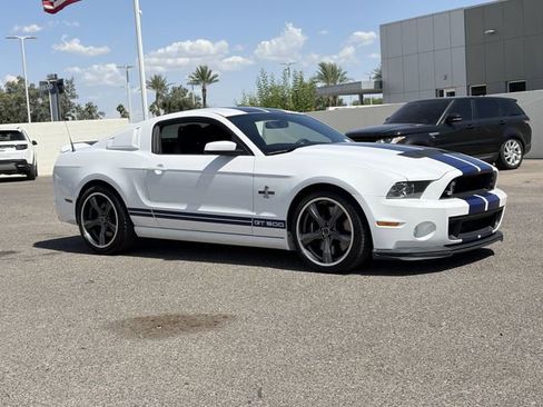 Used 2014 Ford Mustang Shelby GT500 w/ Equipment Group 821A RWD image 3