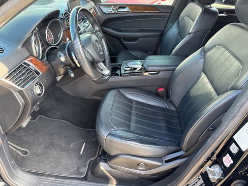 Used 2018 Mercedes-Benz GLS 450 GLS 450 w/ Premium Package image 14