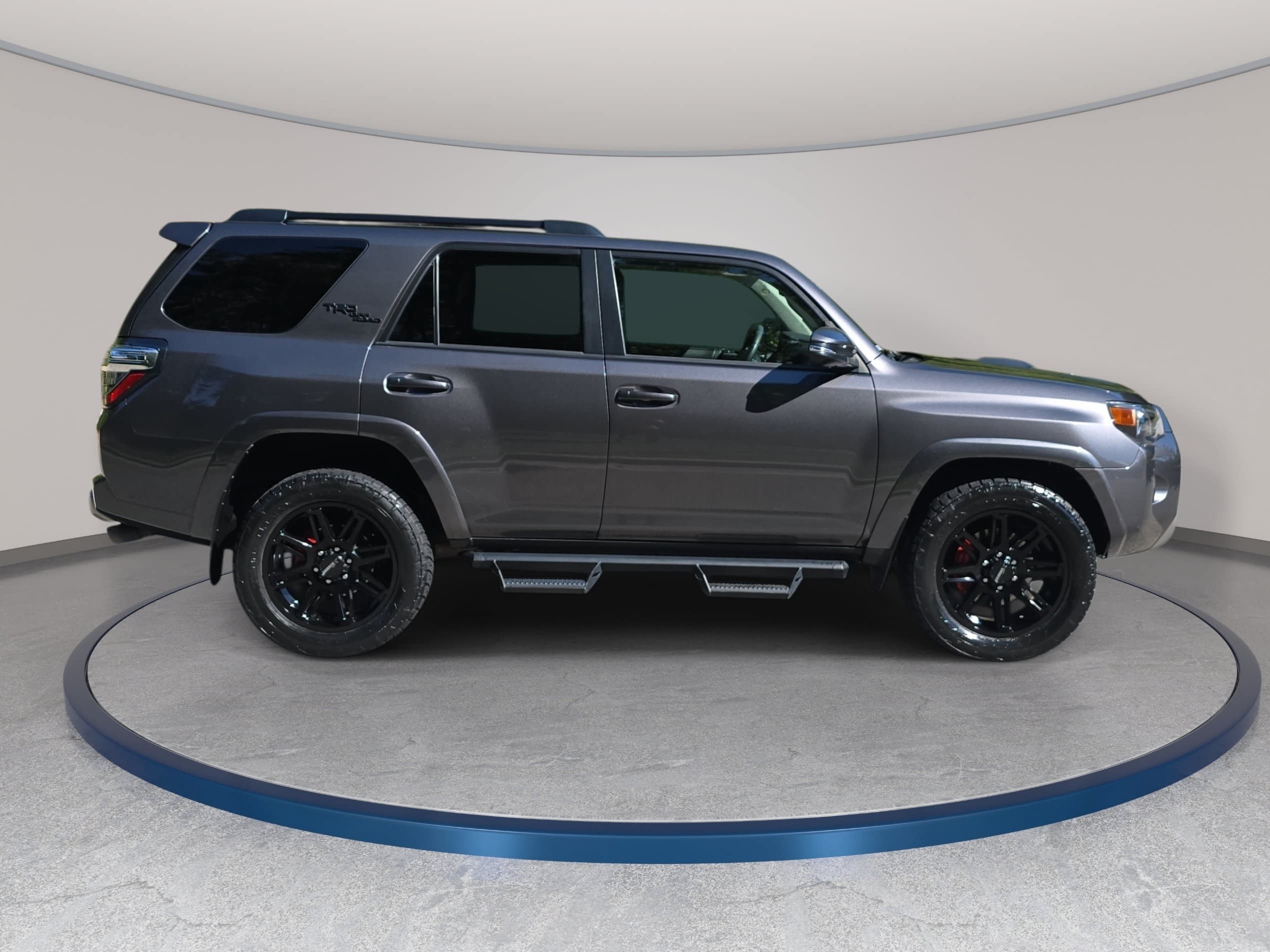 Used 2022 Toyota 4Runner TRD Off-Road Premium w/ Moonroof Package AWD/4WD image 4