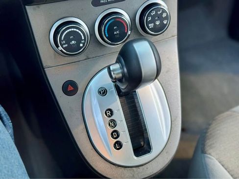 Used 2012 Nissan Sentra 2.0 SR w/ Special Edition Pkg image 12