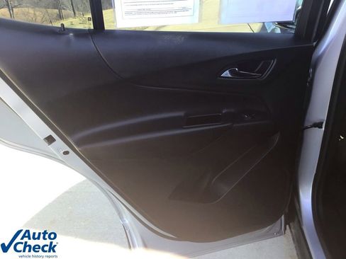 Used 2019 Chevrolet Equinox LT image 12