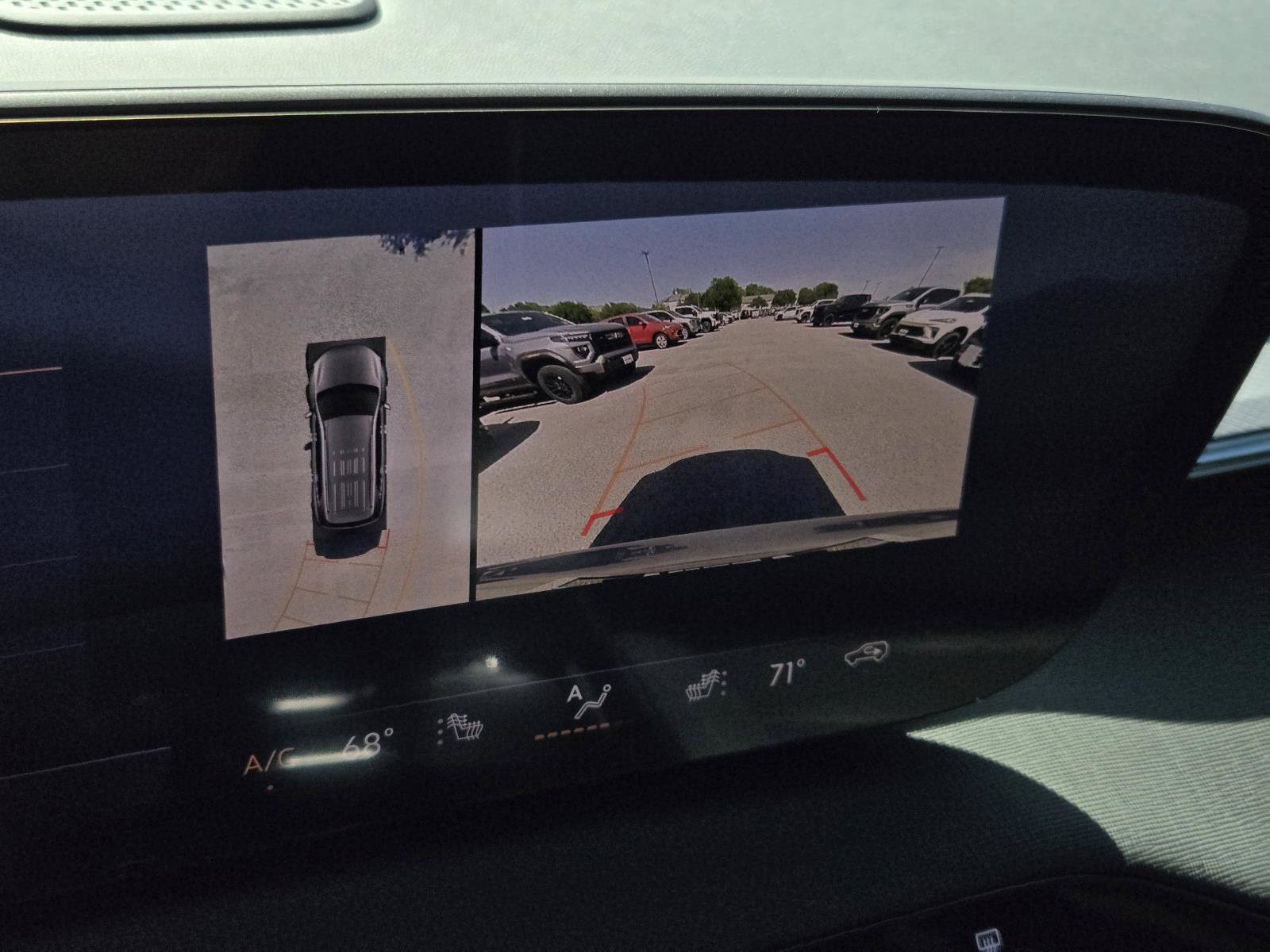 New 2026 Buick Enclave Sport Touring w/ Power Package FWD image 9