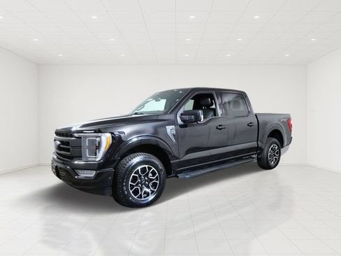 Used 2021 Ford F150 Lariat w/ Equipment Group 502A High AWD/4WD image 2