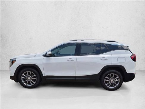 Used 2022 GMC Terrain SLT FWD image 9