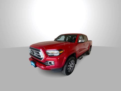 Used 2022 Toyota Tacoma Limited image 4