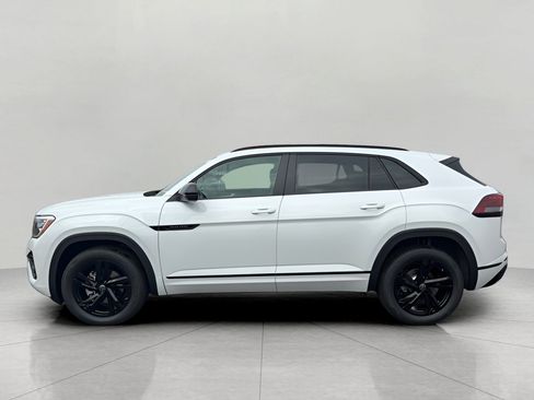 New 2026 Volkswagen Atlas Cross Sport SEL R-Line AWD/4WD image 4