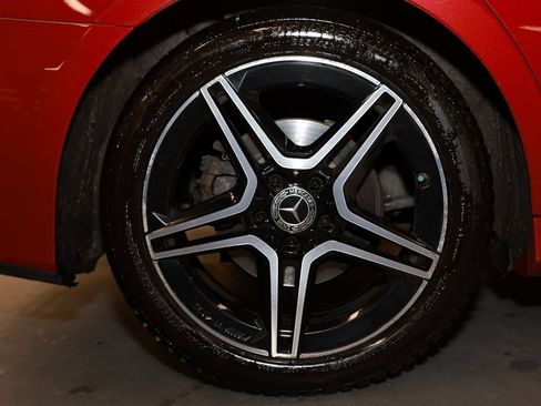 Used 2020 Mercedes-Benz A 220 4MATIC image 26