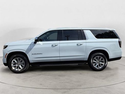 Certified 2026 Chevrolet Suburban Premier w/ Sun And Tow Package AWD/4WD image 8