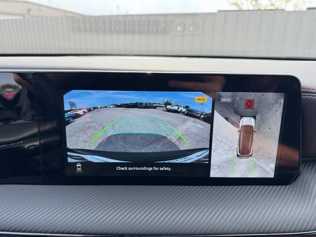 Used 2026 Nissan Kicks SR FWD image 16