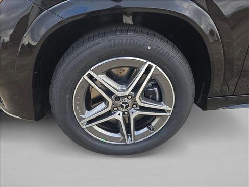 New 2026 Mercedes-Benz GLE 450e 4MATIC image 8