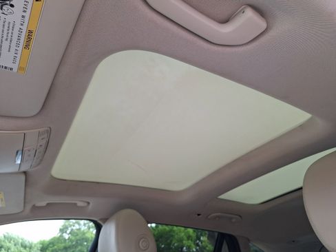 Used 2017 Mercedes-Benz GLC 300 image 26