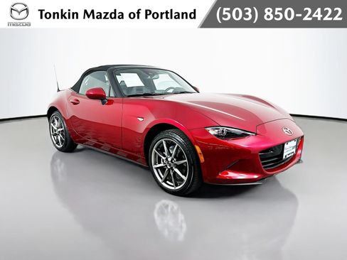 Certified 2023 MAZDA MX-5 Miata Grand Touring RWD image 1