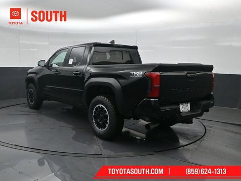 New 2026 Toyota Tacoma TRD Off-Road w/ TRD Off Road Upgrade Package AWD/4WD image 8