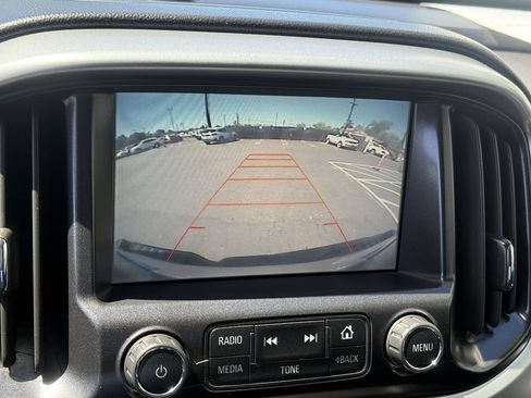 Used 2016 Chevrolet Colorado LT w/ Midnight Edition RWD image 10