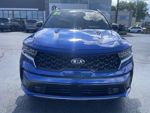 Used 2021 Kia Sorento EX w/ Panoramic Sunroof Package FWD image 2
