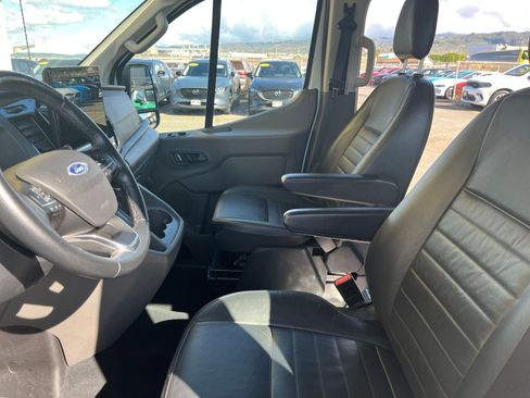 Used 2023 Ford Transit 350 XLT image 25