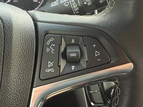 Used 2018 Buick Encore Preferred image 16