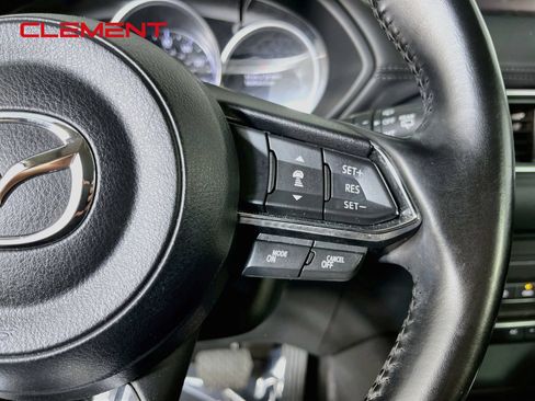 Used 2021 MAZDA CX-5 Touring FWD image 17