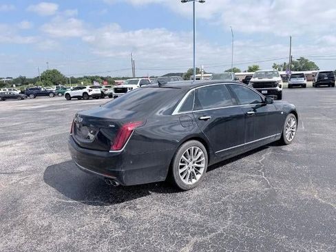 Used 2017 Cadillac CT6 Luxury AWD/4WD image 5