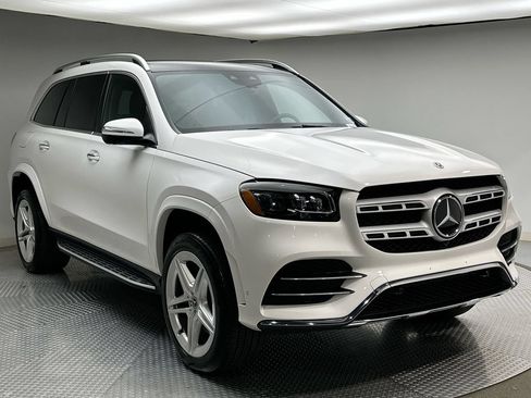 Used 2023 Mercedes-Benz GLS 450 4MATIC image 15