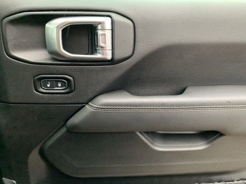 Used 2021 Jeep Wrangler Rubicon image 19